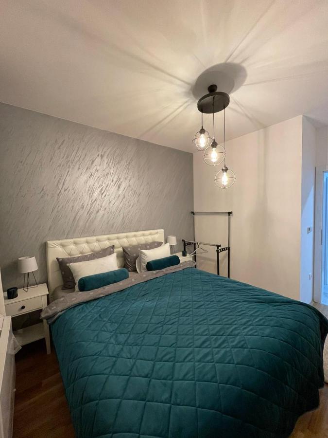 Skyline Apartment Биелина Экстерьер фото