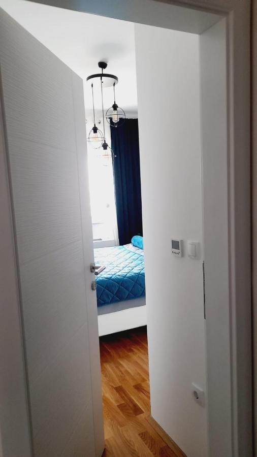Skyline Apartment Биелина Экстерьер фото